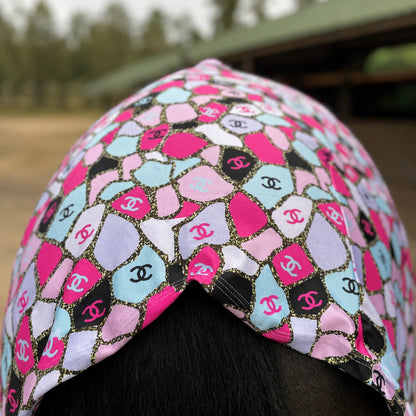 Coco pink full body sleazy horse back view showing fitment on horse