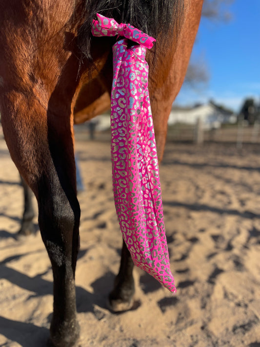 Pink Leopard Tailbag