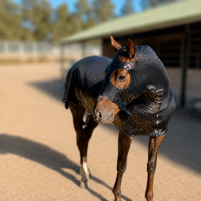 Hologram leopard full body sleazy horse front view in front of barn